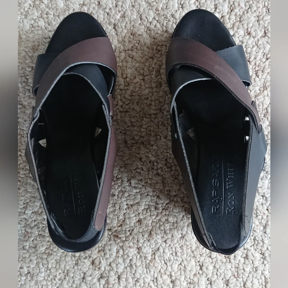 Ron White Rapisardi Onyx Leather Wedge Sandal size 6.5